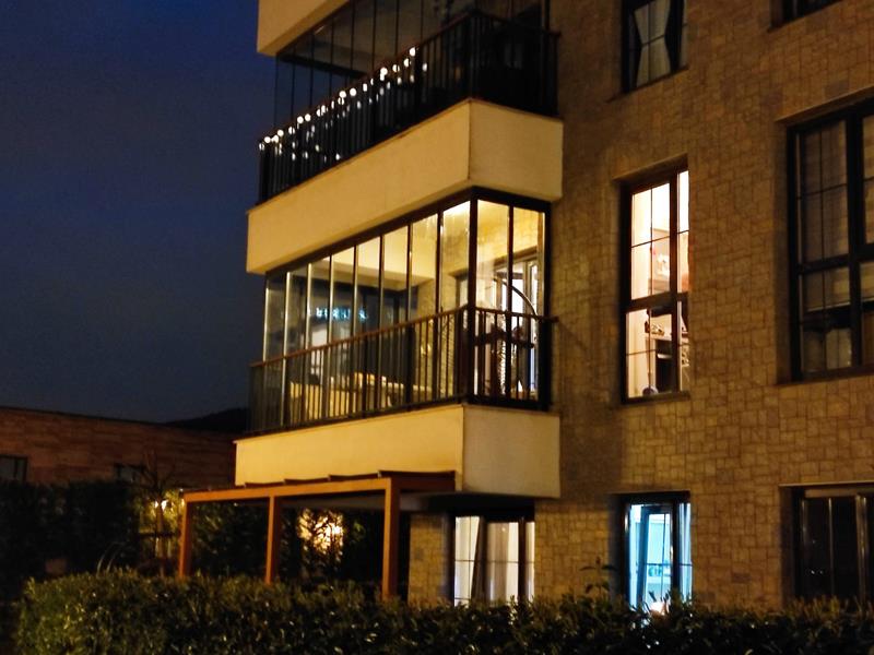 31mm Jaluzili Isıcamlı Cam Balkon Sistemleri 3